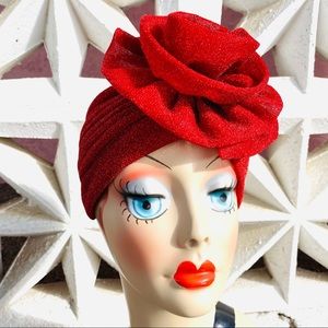 Gorgeous sparkle metallic flower turban hat cloche in bright red NEW